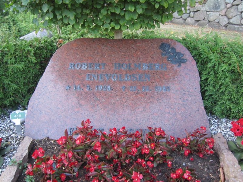 Robert Holmberg Enevoldsen  .JPG